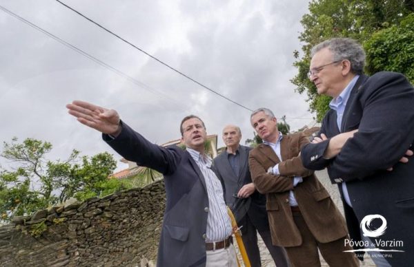 Presidente acompanha obra em Rates