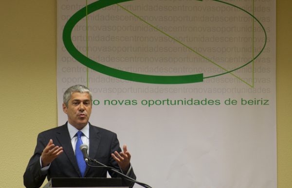 José Sócrates inaugurou Centro de Novas Oportunidades