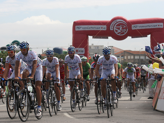 Volta a Portugal em Bicicleta: partida para a 7ª etapa aconteceu esta manhã na Póvoa