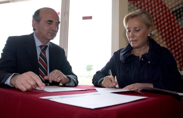 Autarquia promove formação pedagógica prática na Casa da Juventude