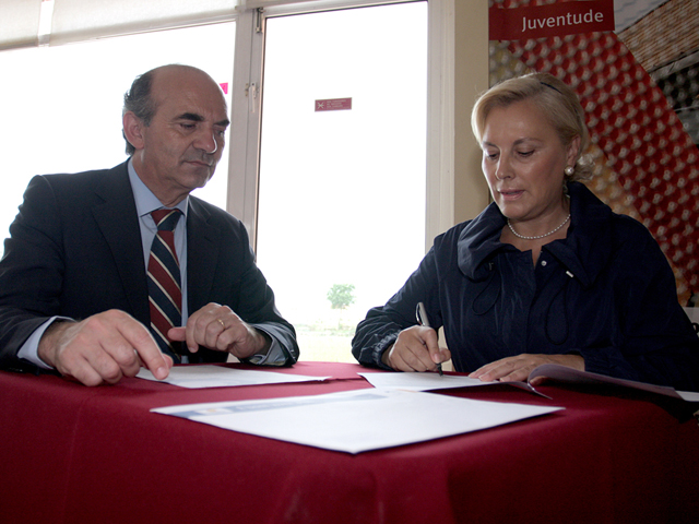 Autarquia promove formação pedagógica prática na Casa da Juventude