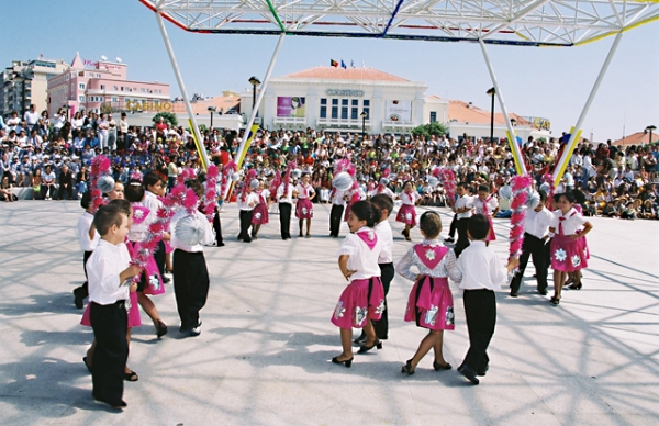 São Pedrinho e a Pequenada abre as festas de São Pedro