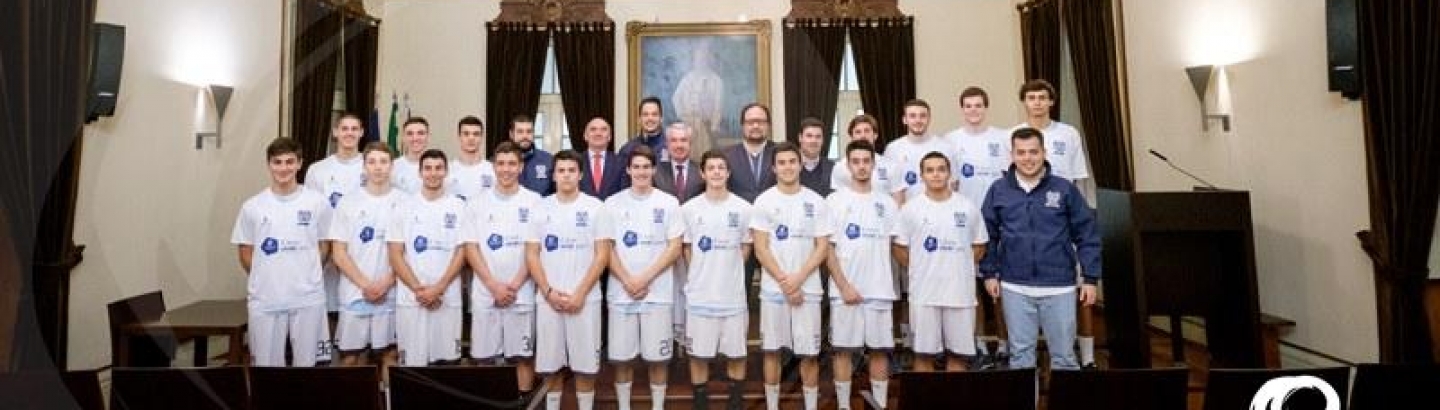 Sub-18 de Basquetebol do CDP recebidos pelo Presidente da Câmara