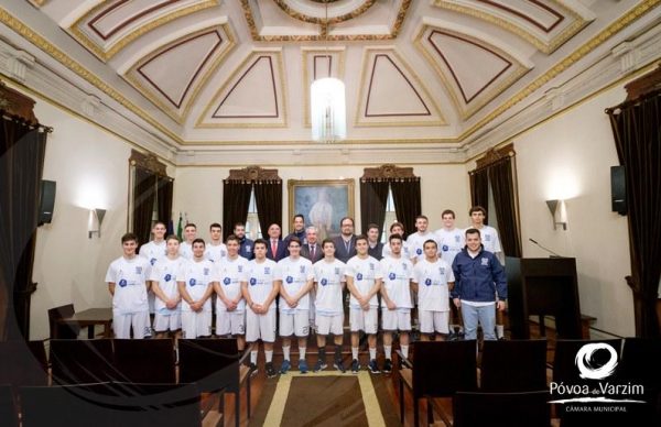 Sub-18 de Basquetebol do CDP recebidos pelo Presidente da Câmara
