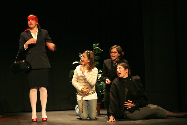 Aplausos e qualidade nas representações marcaram a VII Mostra de Teatro Escolar