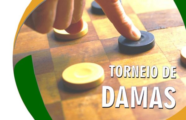 Torneio de Damas na Casa da Juventude