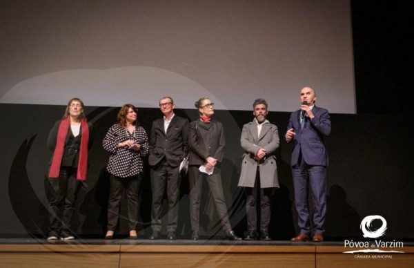 "Um conto de duas cidades" para alunos do concelho