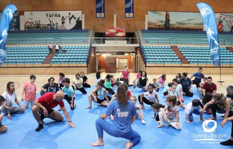 Varzim Lazer juntou pais e filhos em aula de apresentação