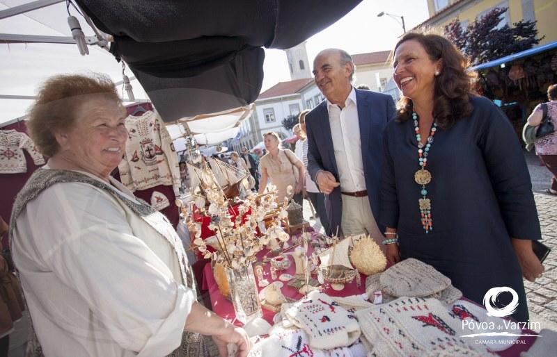 Viagem no tempo desenvolve economia local