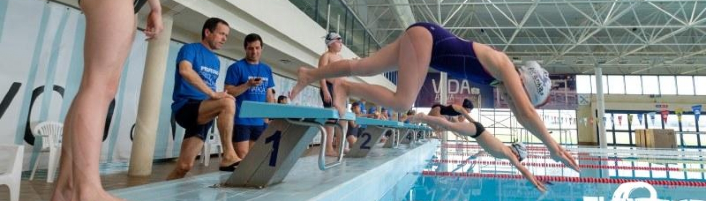 VIII Encontro de Escolas de Natação encheu as Piscinas Municipais