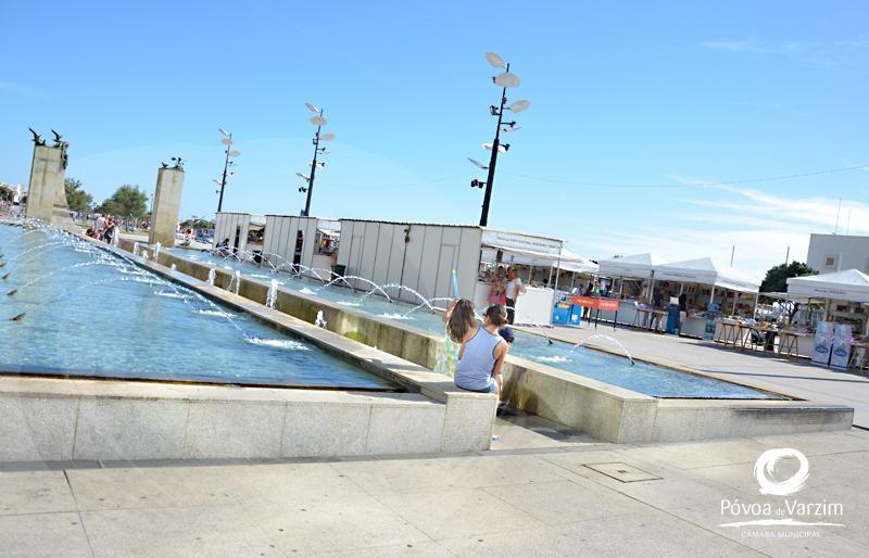 Voltamos a ler o mar na Póvoa de Varzim em 2016