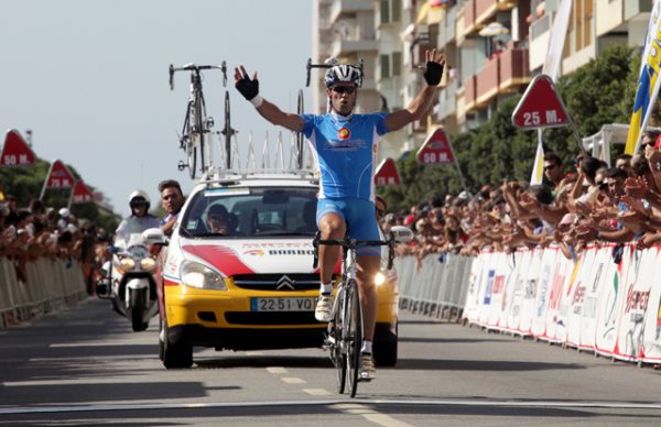 Áreas de atividade - Desporto - Histórico - 2009/2010 - Ciclismo - 2ª Volta a Portugal Masters