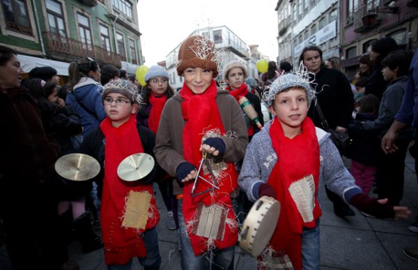 Inauguração Casa do Pai Natal e iluminação de rua