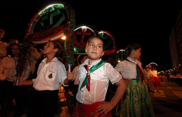 Desfile Nocturno das Rusgas