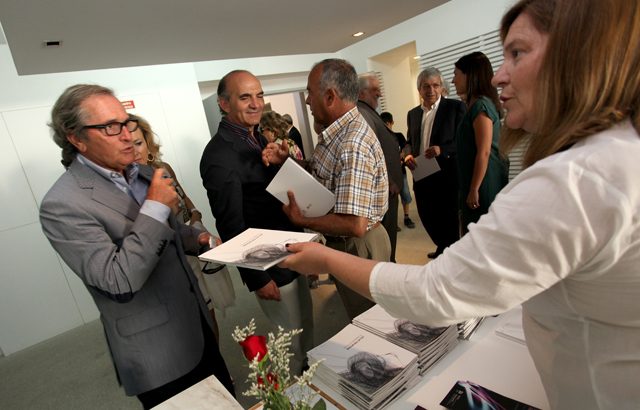 Inauguração da Exposição de Júlio Resende 18