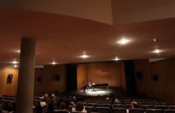 Manifestações paralelas