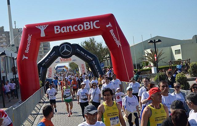 Áreas de atividade - Desporto - 2012/2013 - 4ª corrida e caminhada Liberty Seguros