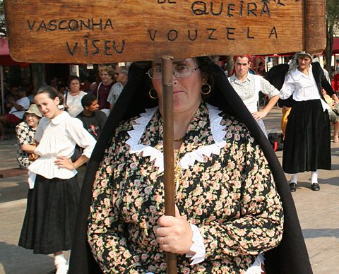 Rancho Folclórico e Etnográfico As Capuchinhas de S. Silvestre