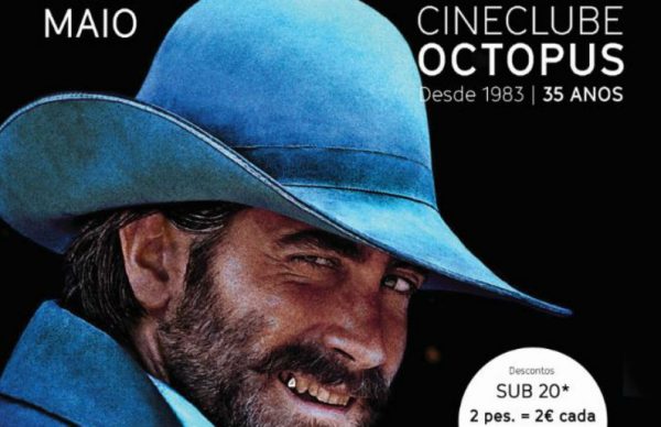 "Chuva é cantoria na aldeia dos mortos"