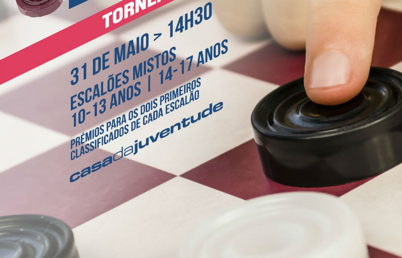 Torneio de Damas na Casa da Juventude