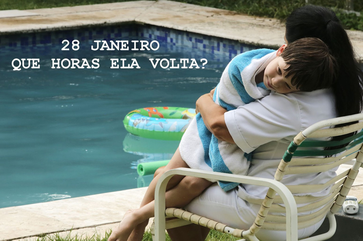 Que horas ela volta?