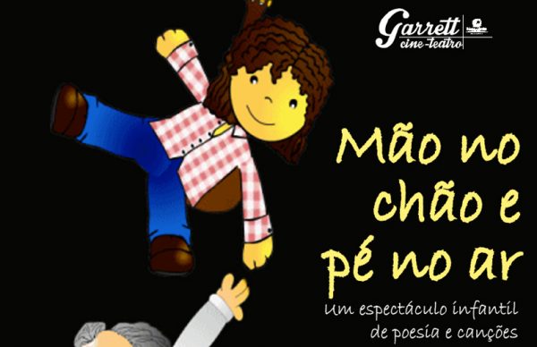 Mão no ar e pé no chão