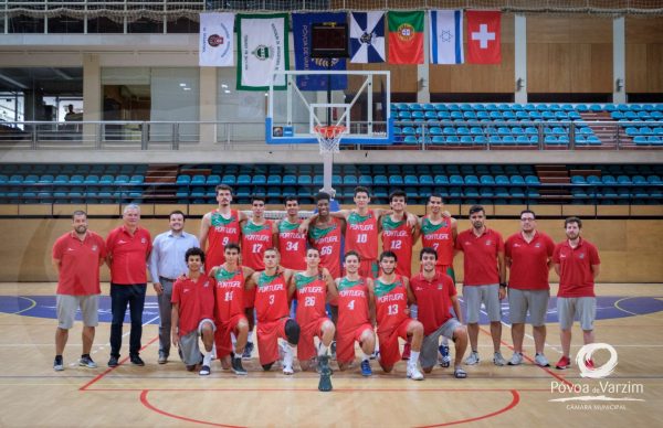 Elite do basquetebol internacional no Pavilhão Municipal