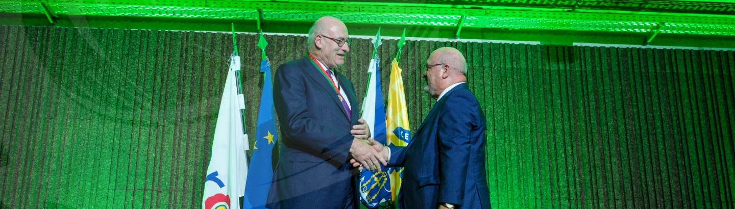 Ministro da Agricultura distinguiu Comissário Europeu da Agricultura na Póvoa de Varzim
