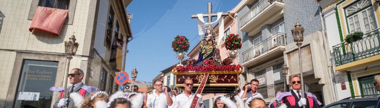 Festa da Nossa Senhora das Dores trouxe muitos fiéis à Póvoa