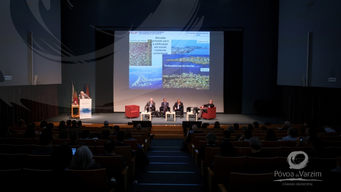 13.ªs Jornadas de Hidráulica, Recursos Hídricos e Ambiente 14