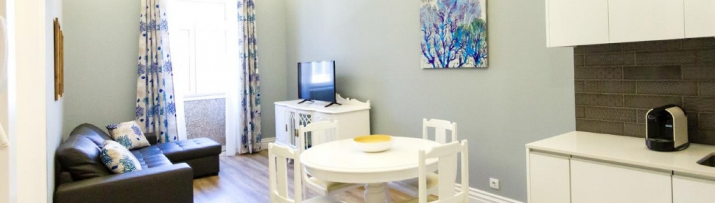 APARTAMENTOS CASTELO 22