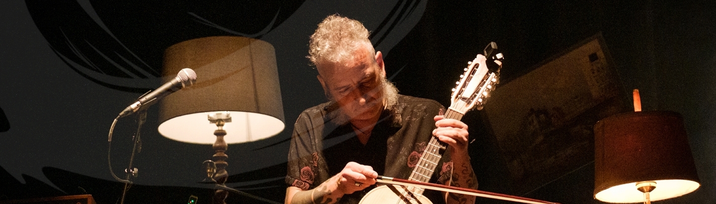 Garrett acolheu Três a Solo