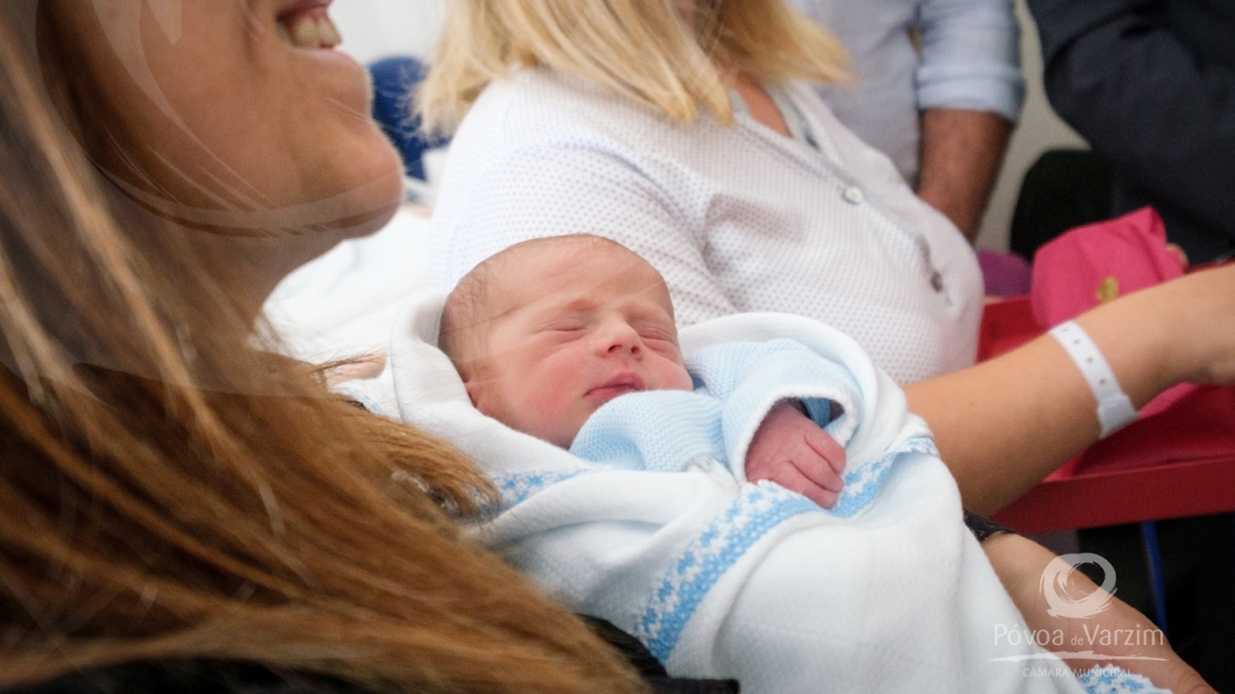 Miguel foi o milésimo bebé a nascer no CHPVVC 4