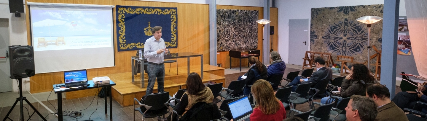 Poveiros aprendem os primeiros passos de um negócio de sucesso