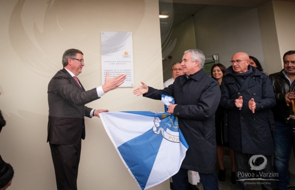 Presidente inaugurou Complexo Desportivo Lino Araújo e recordou “a história da casa às costas”