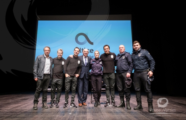 Perigos e oportunidades da Internet em palco no Garrett