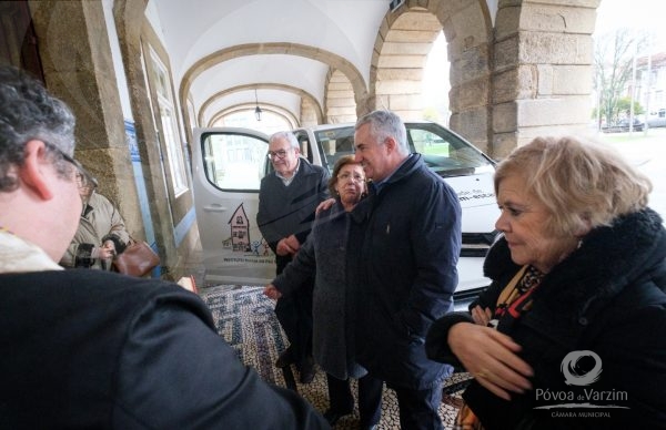 Município apoia Instituto Maria da Paz Varzim na aquisição de viatura