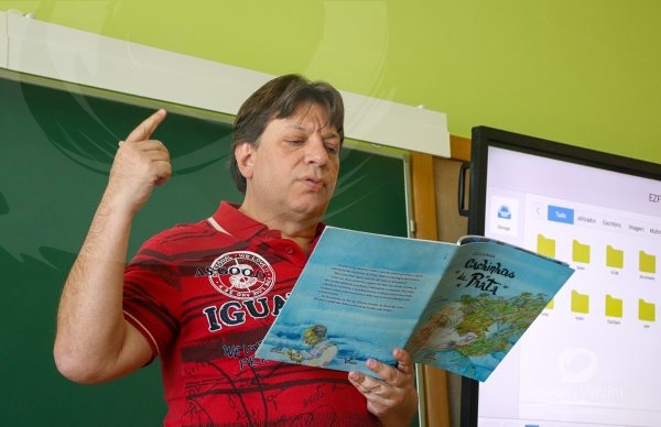 “Desde pequeno que o mundo da Literatura me fascina”