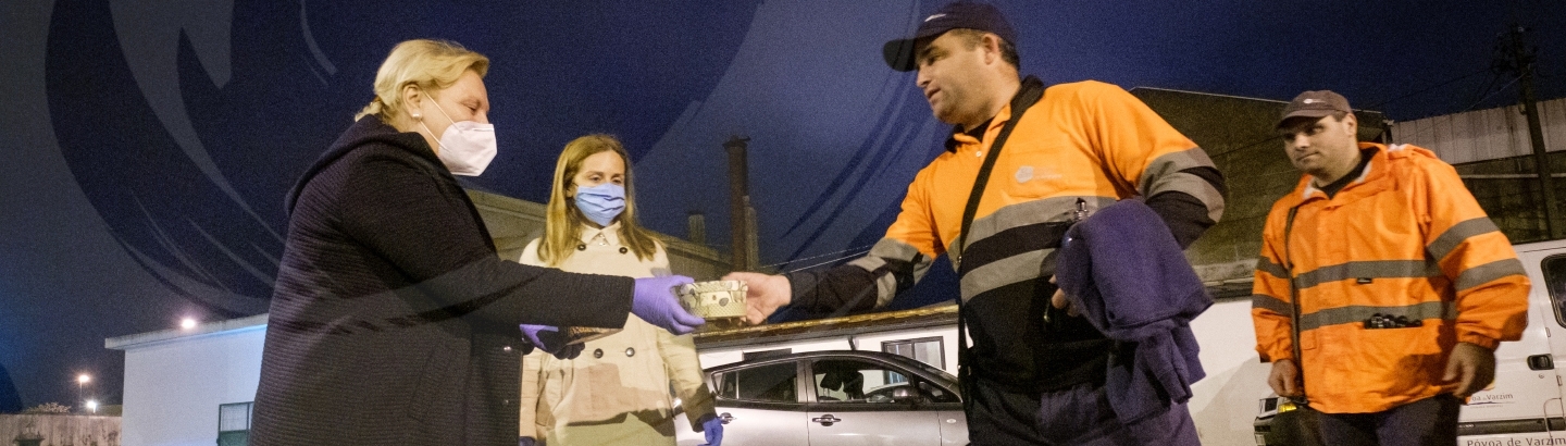 Noite “adocicada” para os funcionários da limpeza urbana da Póvoa de Varzim
