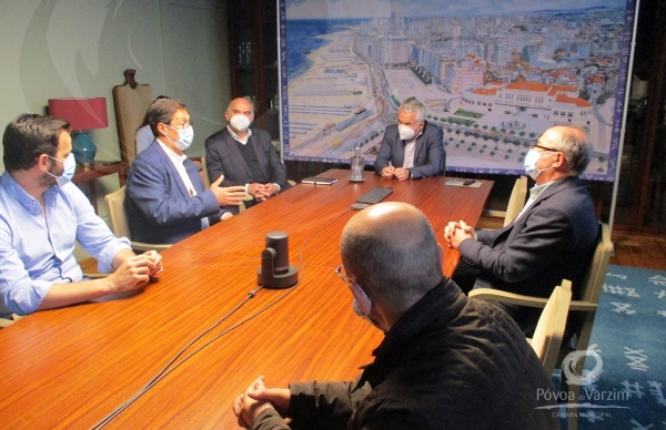 Presidente da Câmara recebe lista candidata à Associação Empresarial da Póvoa de Varzim