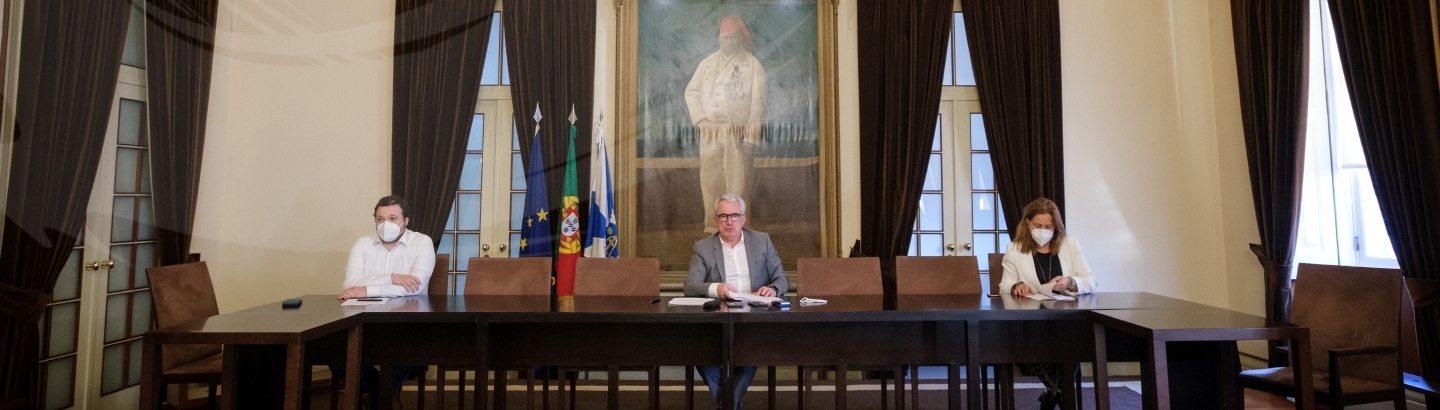 Executivo Municipal reverte 100% das receitas da venda de Camisola Poveira aos artesãos do concelho