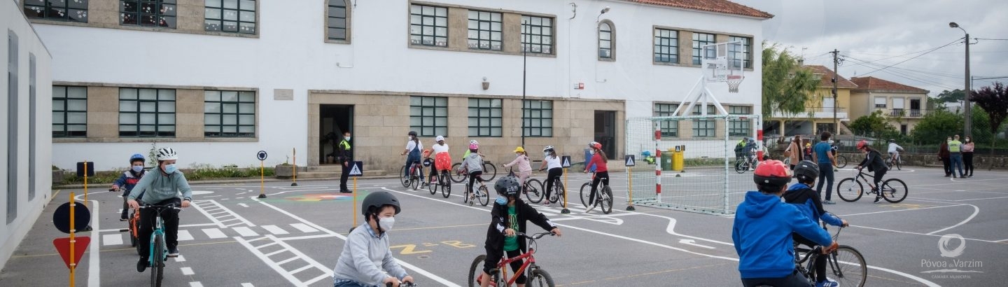 “É Bom Pedalar Aqui!”: Alunos poveiros aprendem a andar de bicicleta na escola