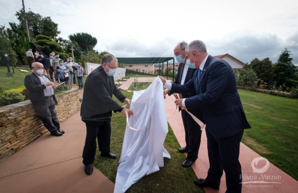 Arcebispo de Braga benze primeira pedra do Centro Pastoral Paroquial em Balasar