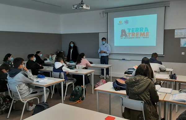 “A Terra Treme” na Escola Básica de Aver-o-Mar