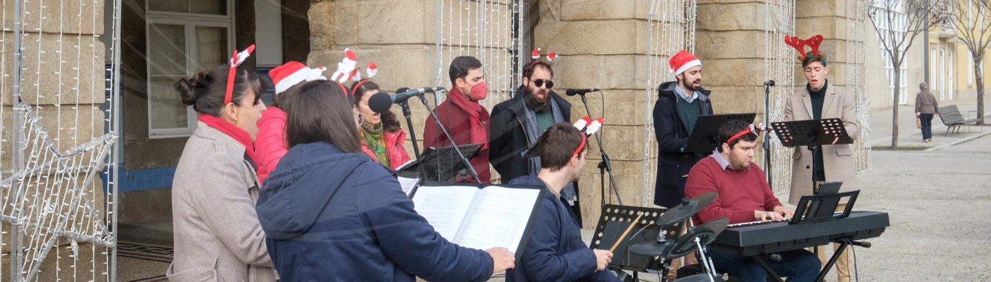 Escola de Música brilha com clássicos de Natal