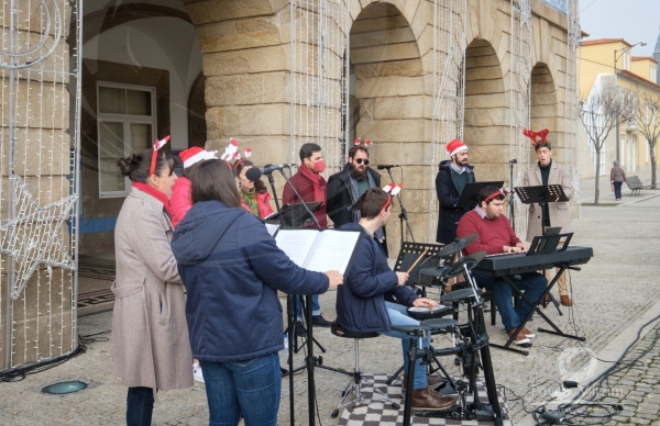 Escola de Música brilha com clássicos de Natal