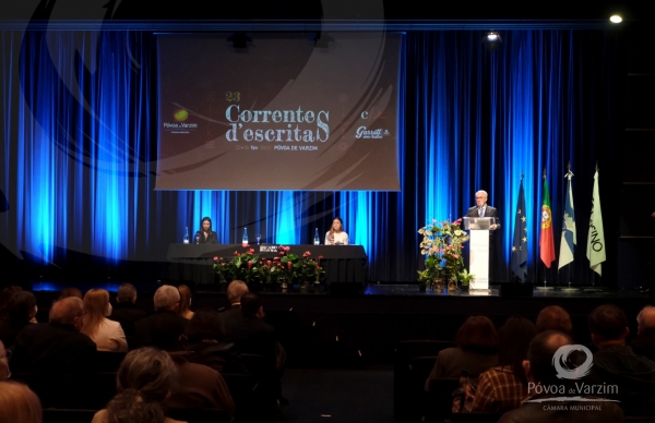 "A palavra não é minha. É nossa!"