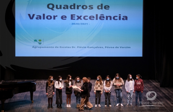 Cerimónia de Excelência dos alunos da Escola Dr. Flávio Gonçalves