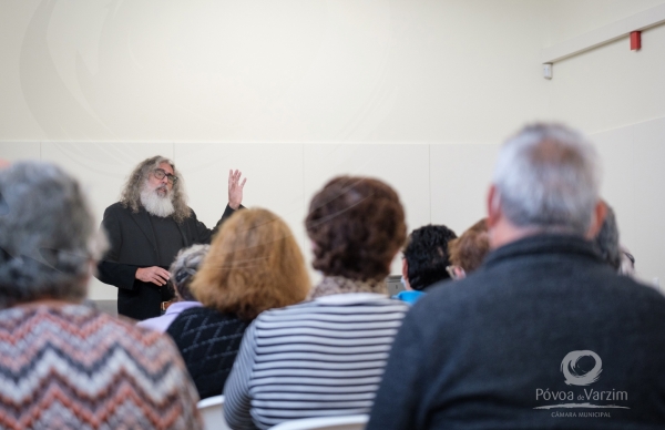 Espetáculos do Varazim Teatro com descontos para reformados ou +65 anos