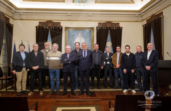 Presidente da Câmara recebe Póvoa Andebol Clube nos Paços do Concelho